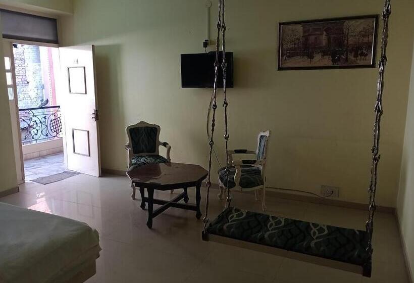 غرفة ديلوكس, Airlines