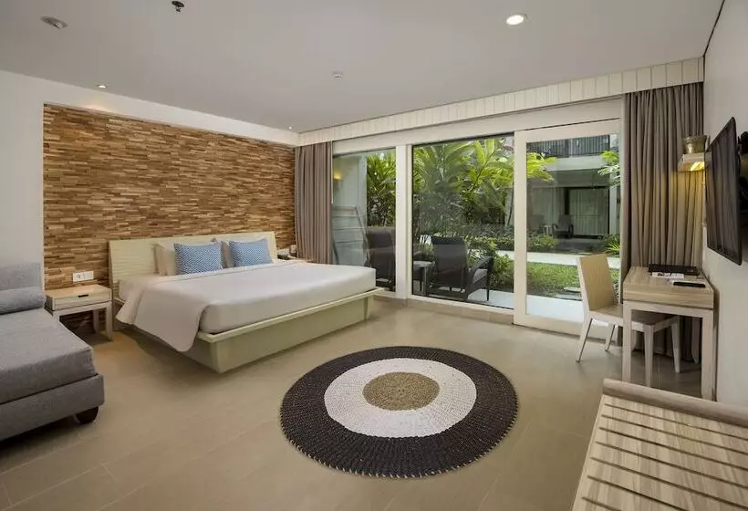 اتاق لوکس با تراس, Away Bali Legian Camakila Resort