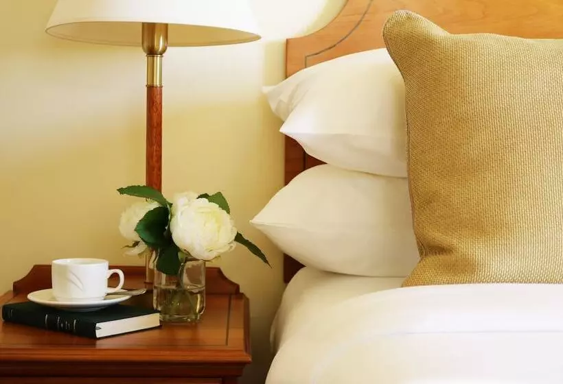 اتاق استاندارد, Galway Bay Hotel Conference & Leisure Centre