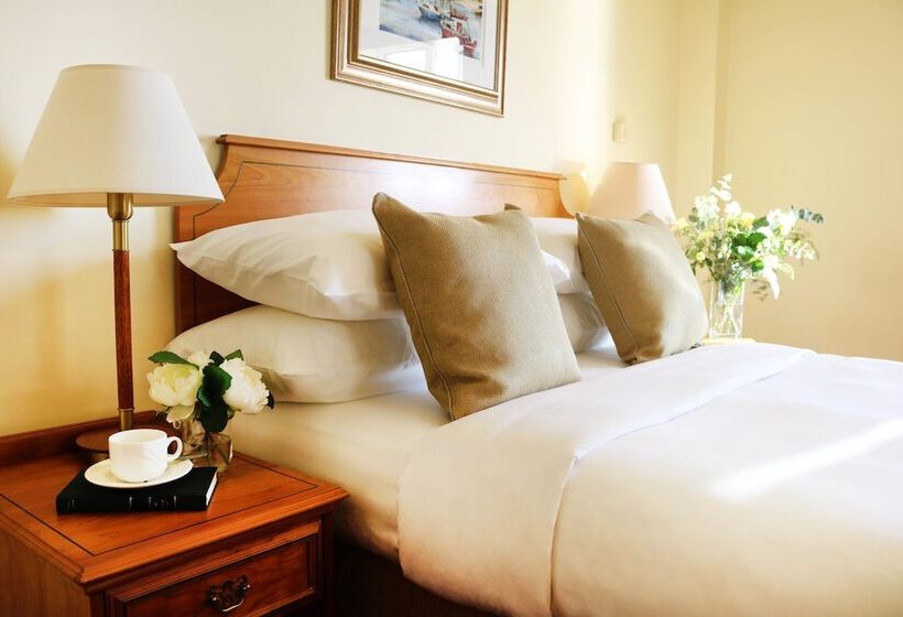 스탠다드 룸, Galway Bay Hotel Conference & Leisure Centre