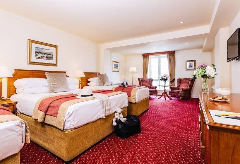 اتاق استاندارد سه نفره, Galway Bay Hotel Conference & Leisure Centre