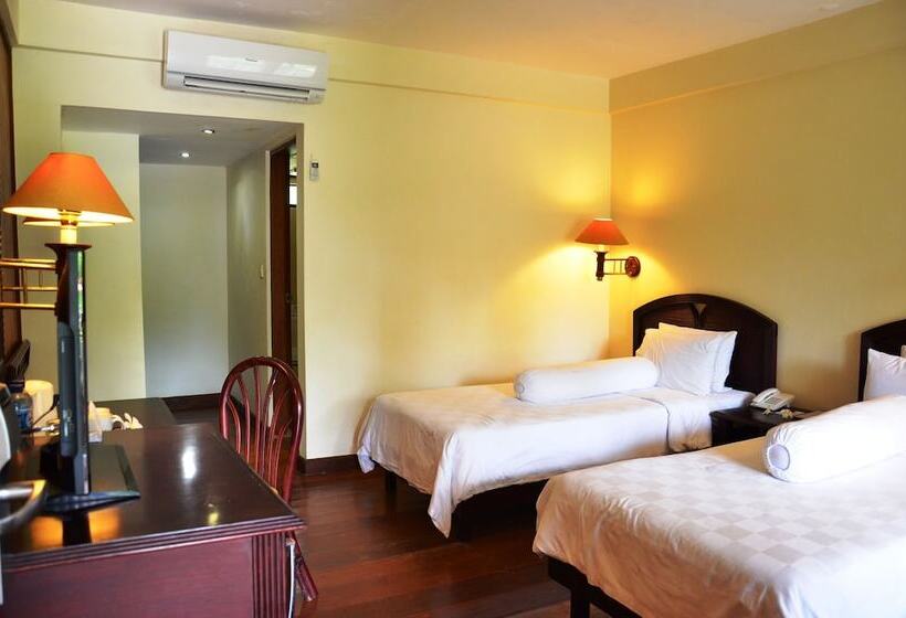 غرفة سوبيريور مطلّة علي الحديقة, Merumatta Senggigi Lombok