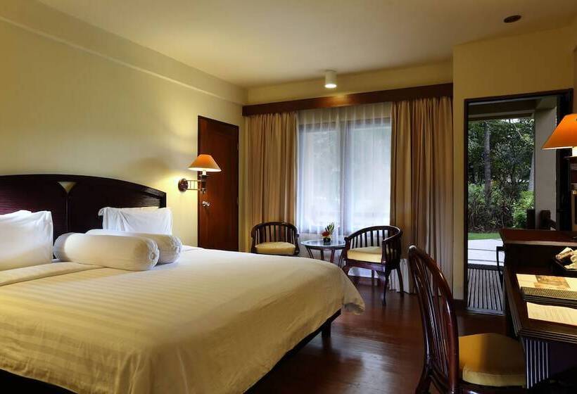 غرفة سوبيريور مطلّة علي الحديقة, Merumatta Senggigi Lombok