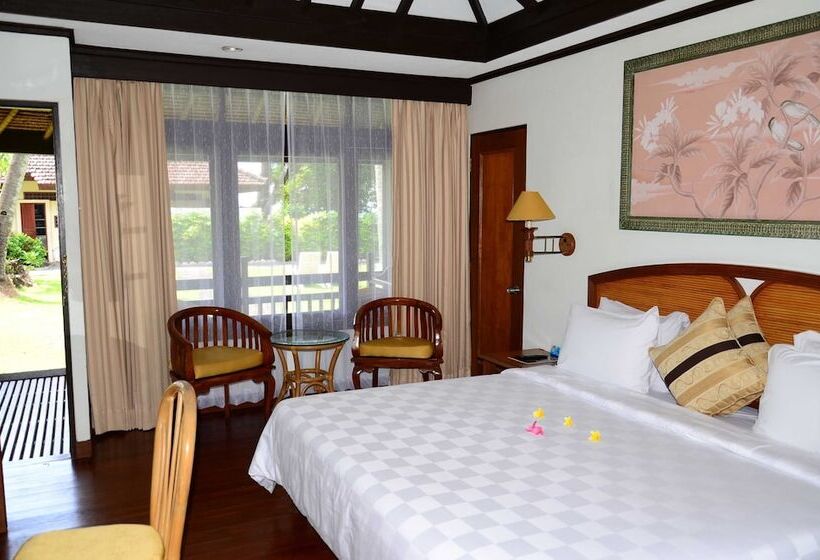 بنجلو قياسى مطلّ علي الحديقة, Merumatta Senggigi Lombok