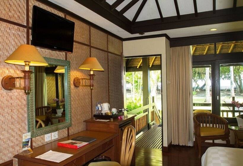 بنجلو قياسى مطل على البحر, Merumatta Senggigi Lombok