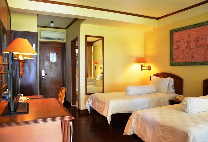 بنجلو قياسى مطل على البحر, Merumatta Senggigi Lombok