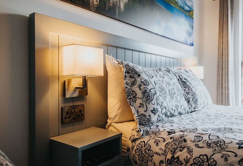 اتاق استاندارد, Kinlay Hostel Eyre Square