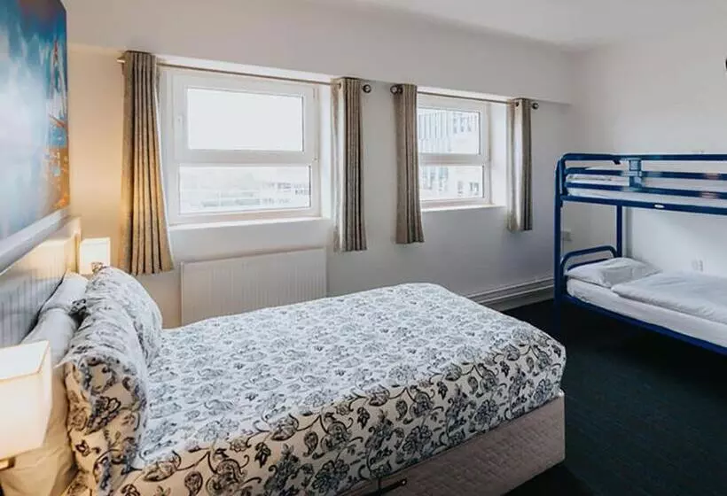 اتاق خانوادگی, Kinlay Hostel Eyre Square