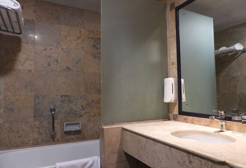 Номер Deluxe, Maxwell Hotel Jakarta