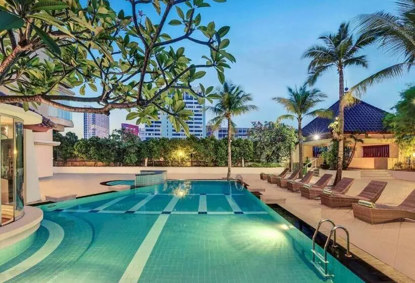 اتاق اجرایی, Mercure Jakarta Kota