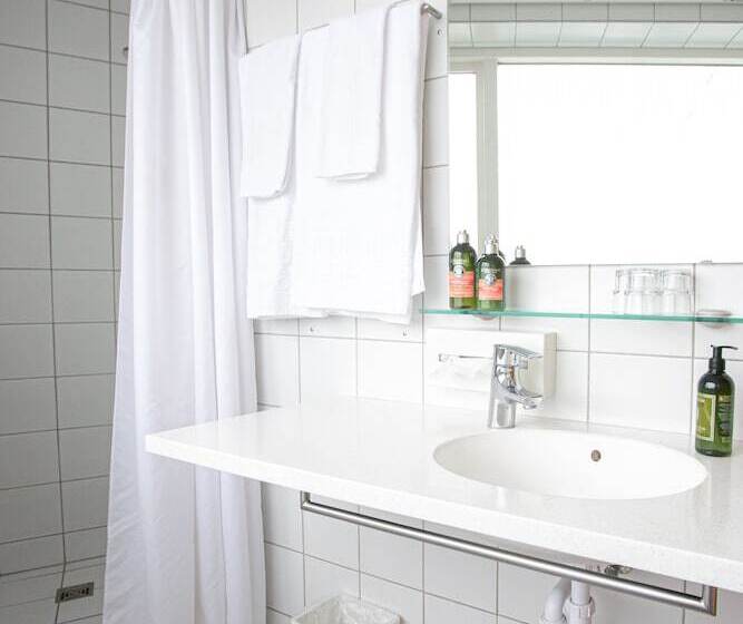 스탠다드 트리플 룸, Norðurland