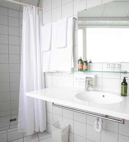 스탠다드 트리플 룸, Norðurland