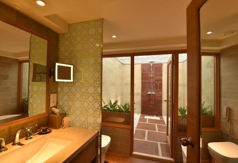 Номер Премиум Вид на Сад, Taj Fisherman’s Cove Resort & Spa, Chennai