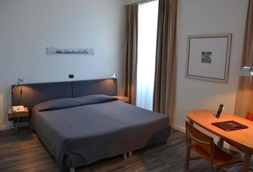 スタンダードルーム, Albergo Alla Posta