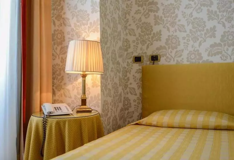 シングルデラックスルーム, Albergo Alla Posta