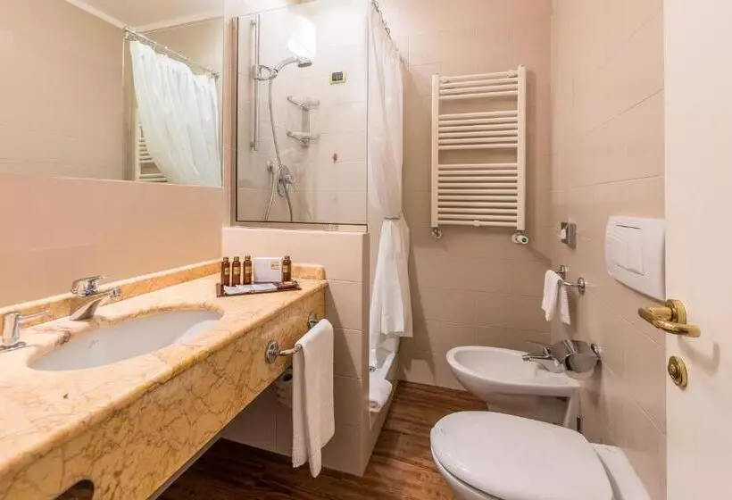 デラックストリプルルーム, Albergo Alla Posta