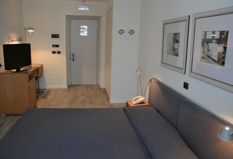 スタンダードトリプルルーム, Albergo Alla Posta