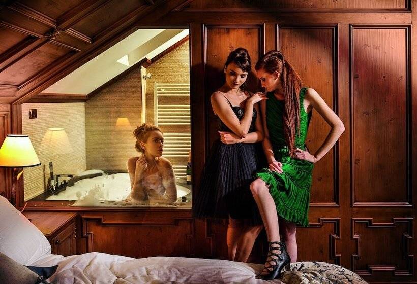 Люкс с гидромассажем, Ambra Cortina Luxury&fashion