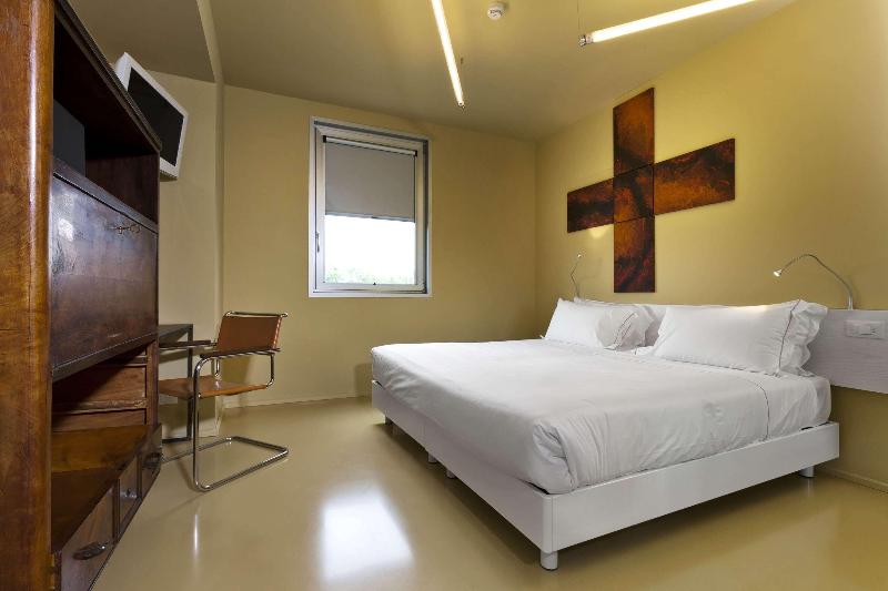 Номер Deluxe, Ambra Cortina Luxury&fashion