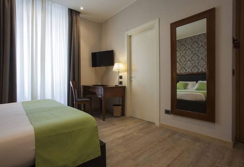 Номер Стандарт, Astoria