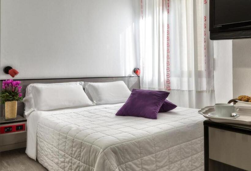 חדר אקונומי, Boemia