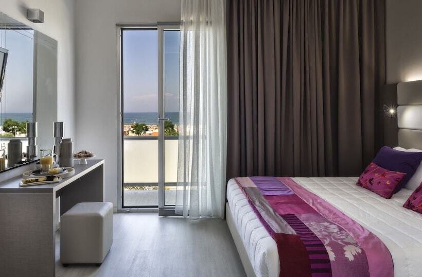 חדר סופריור, Boemia