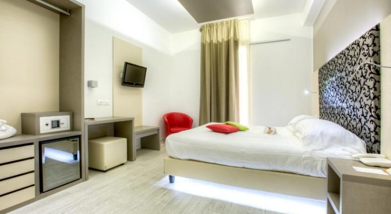 חדר סופריור, Boemia