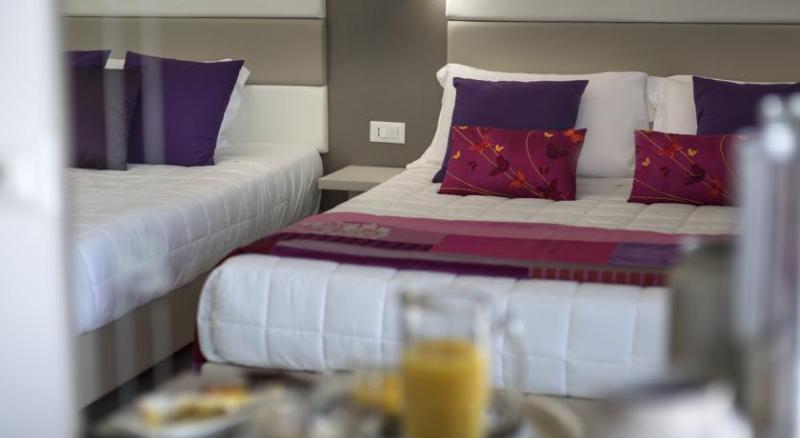 חדר סופריור לשלושה, Boemia