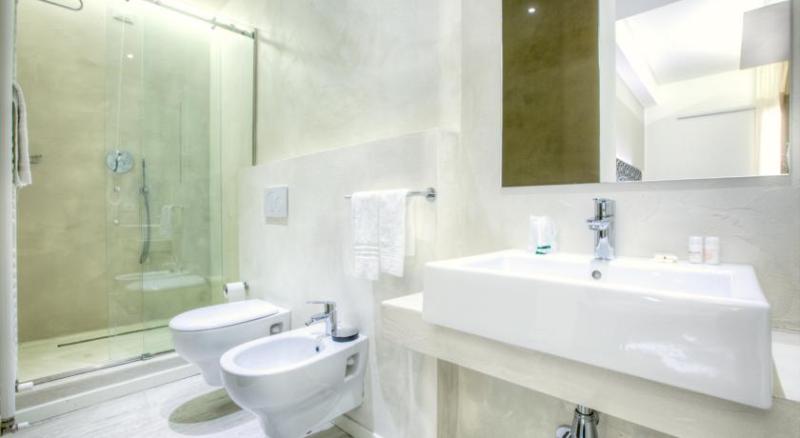 חדר סופריור לשלושה, Boemia