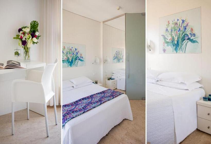 标准间带阳台, Caravelle Thalasso & Wellness