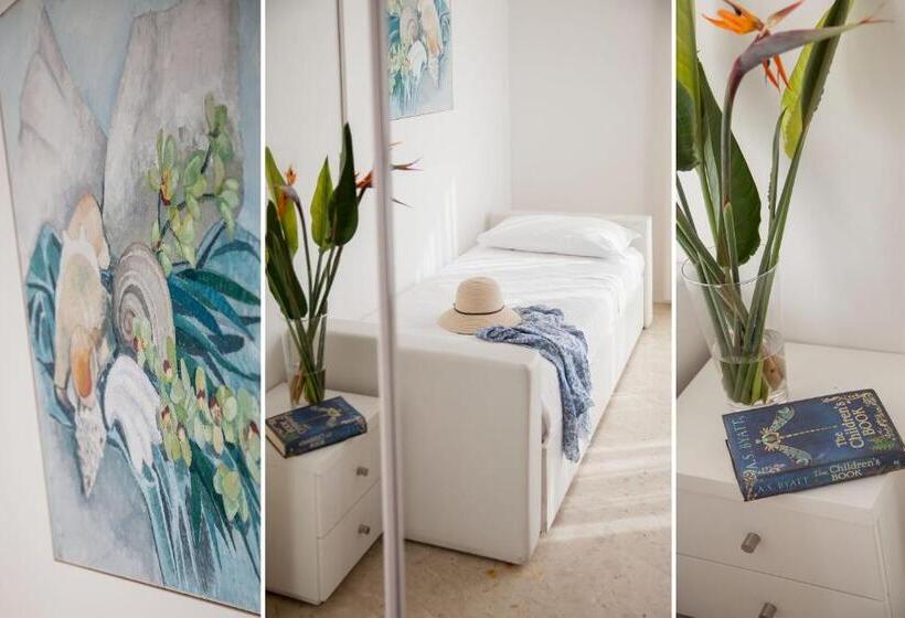 带阳台标准四人间, Caravelle Thalasso & Wellness