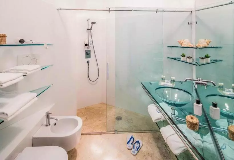 バルコニー付スタンダード４ベッドルーム, Caravelle Thalasso & Wellness