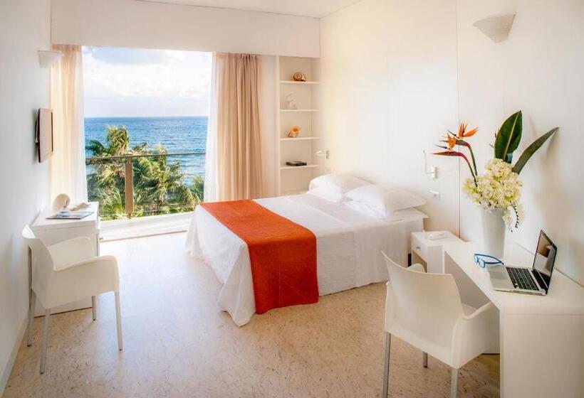 带海景标准四人间, Caravelle Thalasso & Wellness