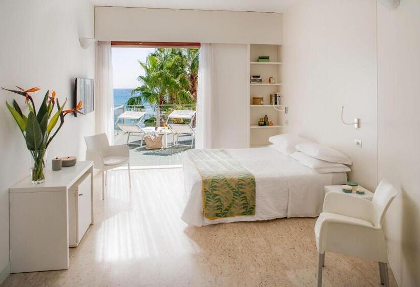 四人标准间, Caravelle Thalasso & Wellness