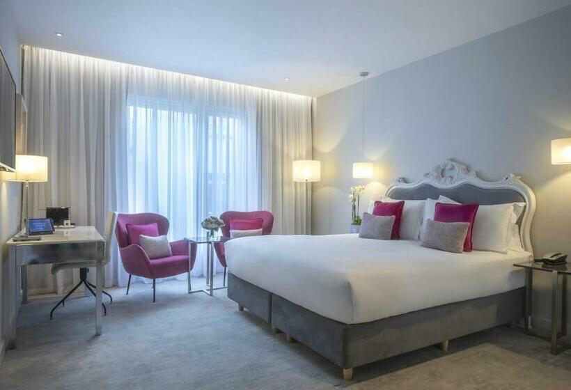 חדר דחוקס עם מיטת קינג, The Morgan