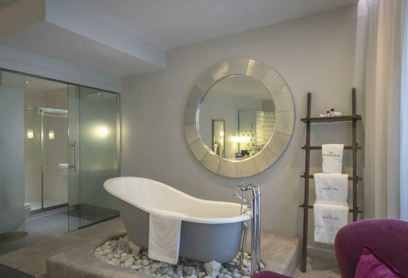 סוויטת ג'וניור, The Morgan