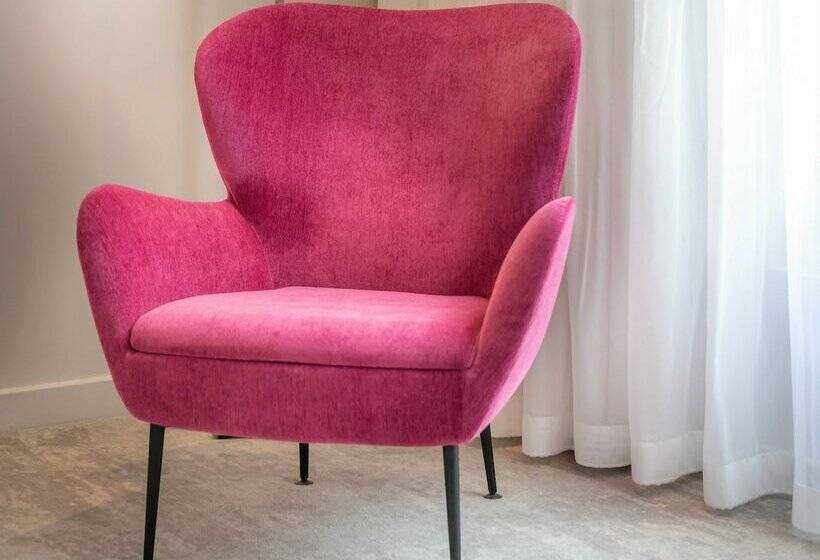 סוויטת ג'וניור, The Morgan