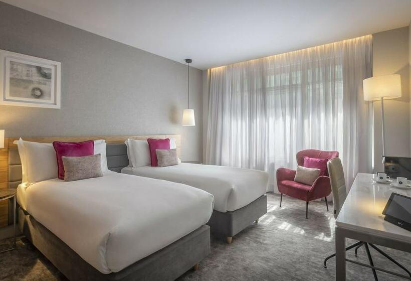 חדר דלוקס, The Morgan