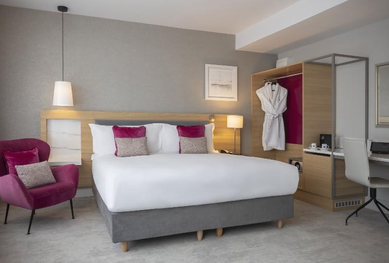 חדר דחוקס עם מיטת קינג, The Morgan