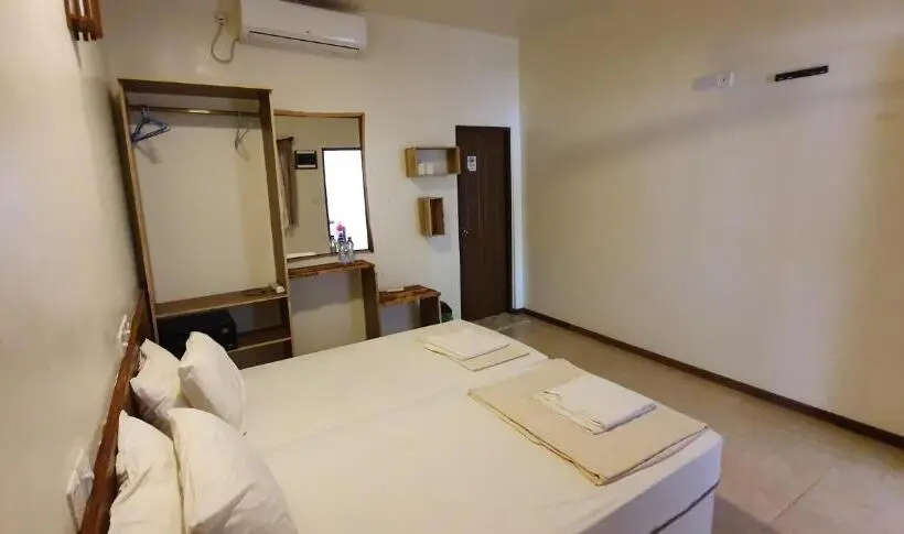 Triple Room Sea View, Surf Deck