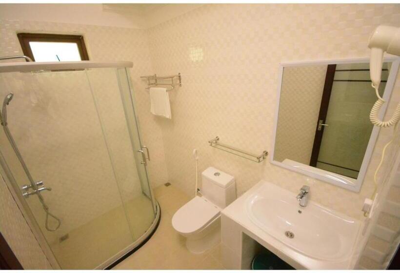 اتاق استاندارد, Sunrise Inn