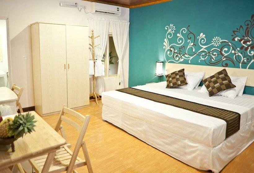 اتاق لوکس با چشمانداز باغ, Stingray Beach Inn