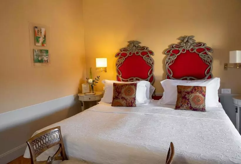 スーペリアールーム, Albergo Pietrasanta