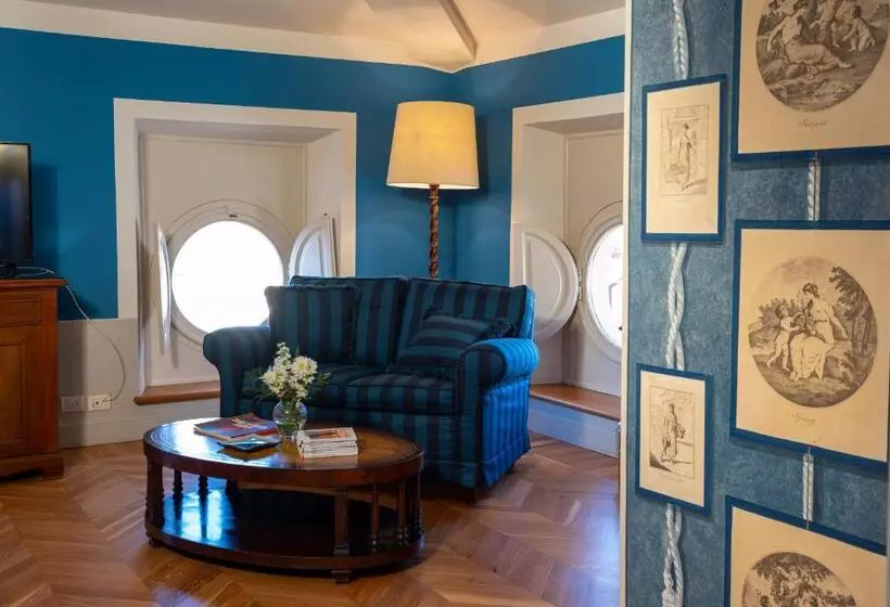 ジュニアスイート, Albergo Pietrasanta