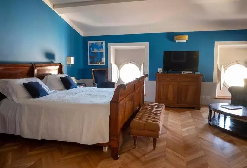 ジュニアスイート, Albergo Pietrasanta