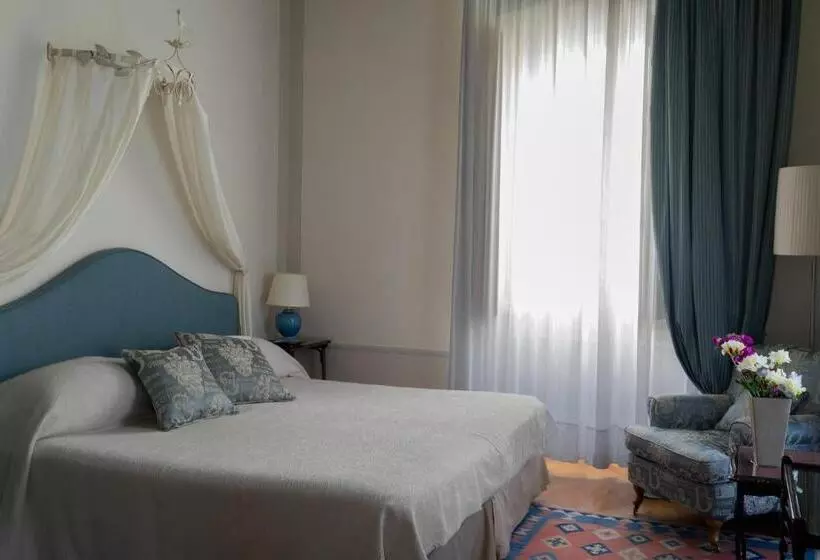 クラシックルーム, Albergo Pietrasanta