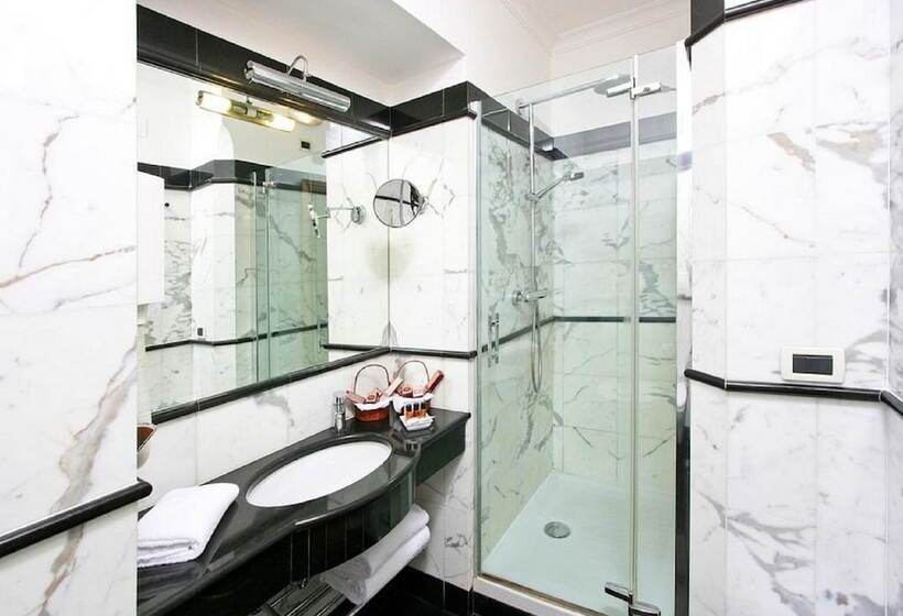 اتاق سوپریور, Arcangelo