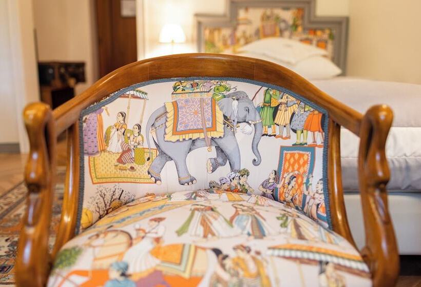 חדר סטנדרט יחיד, Elephant