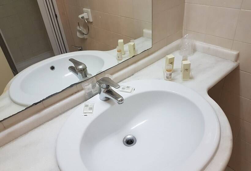 スタンダードシングルルーム, Grand Hotel Lamezia