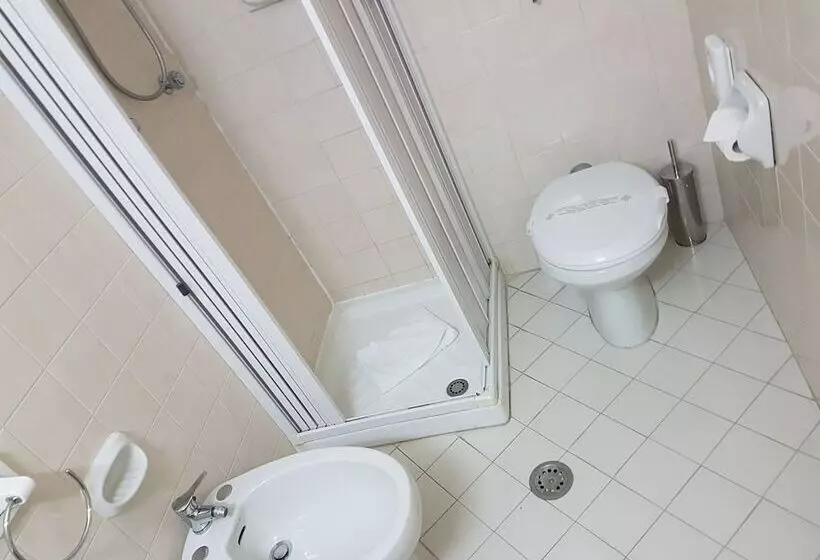 اتاق استاندارد یک نفره, Grand Hotel Lamezia